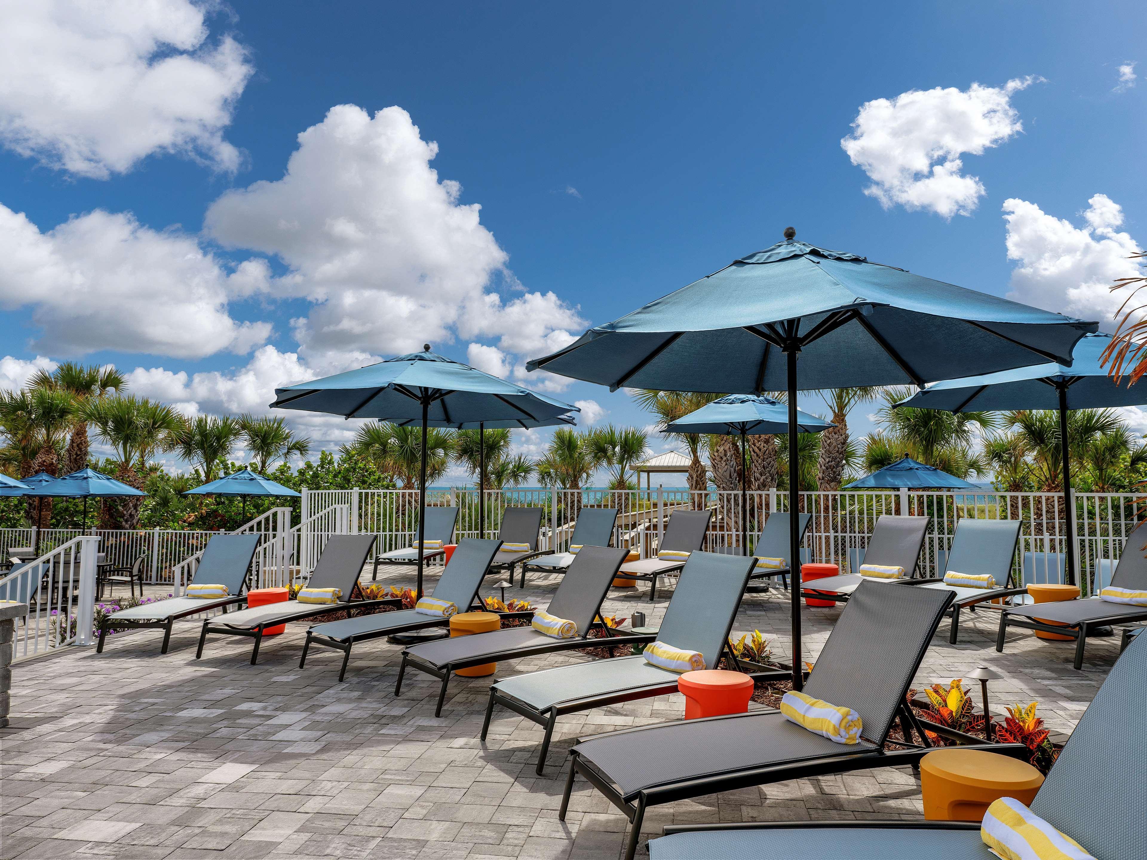 Hilton Garden Inn Cocoa Beach-Oceanfront, Fl Екстер'єр фото
