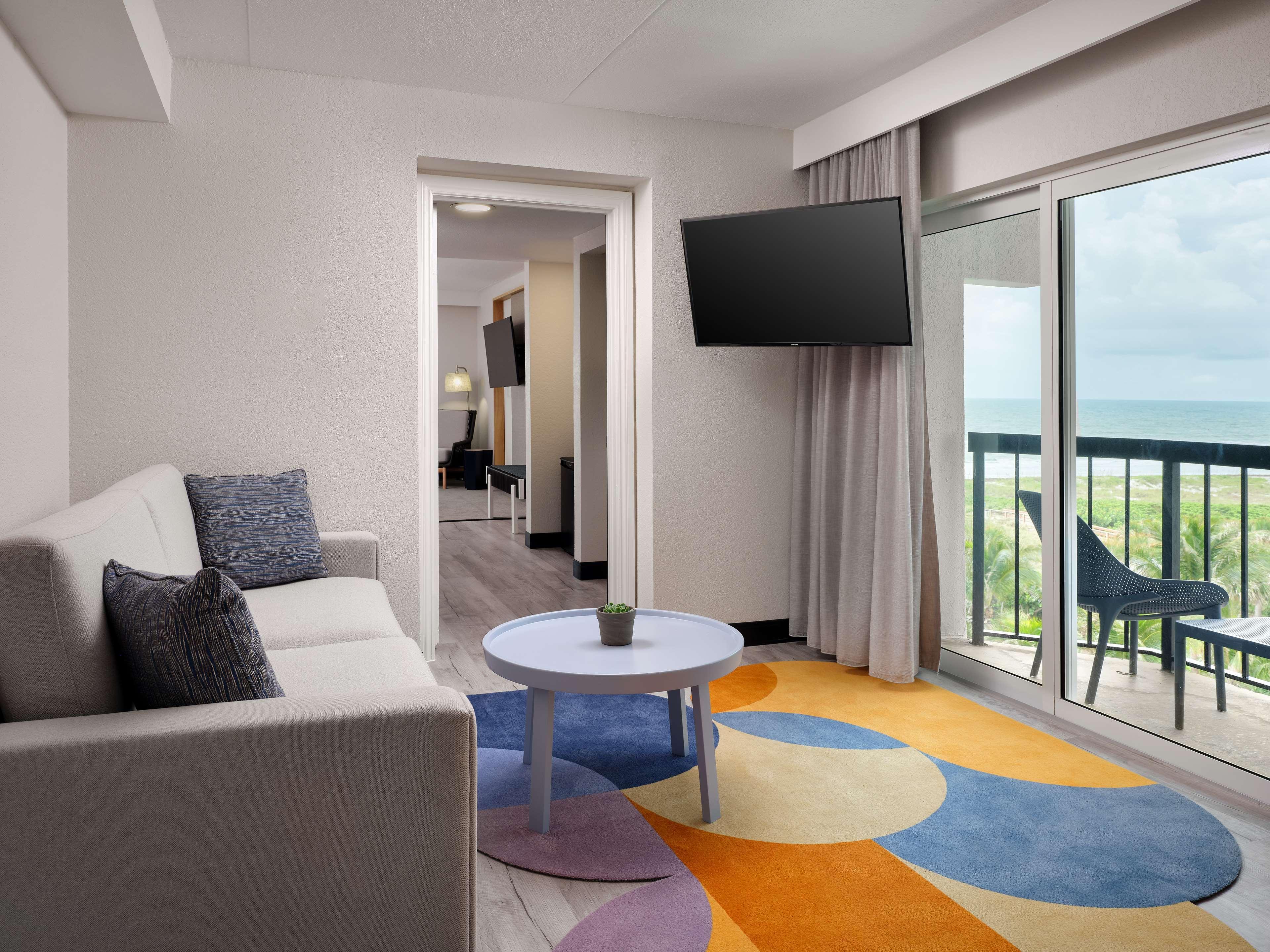 Hilton Garden Inn Cocoa Beach-Oceanfront, Fl Екстер'єр фото